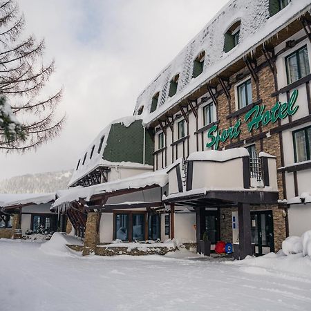 Sport Hotel *** ドノヴァリ エクステリア 写真