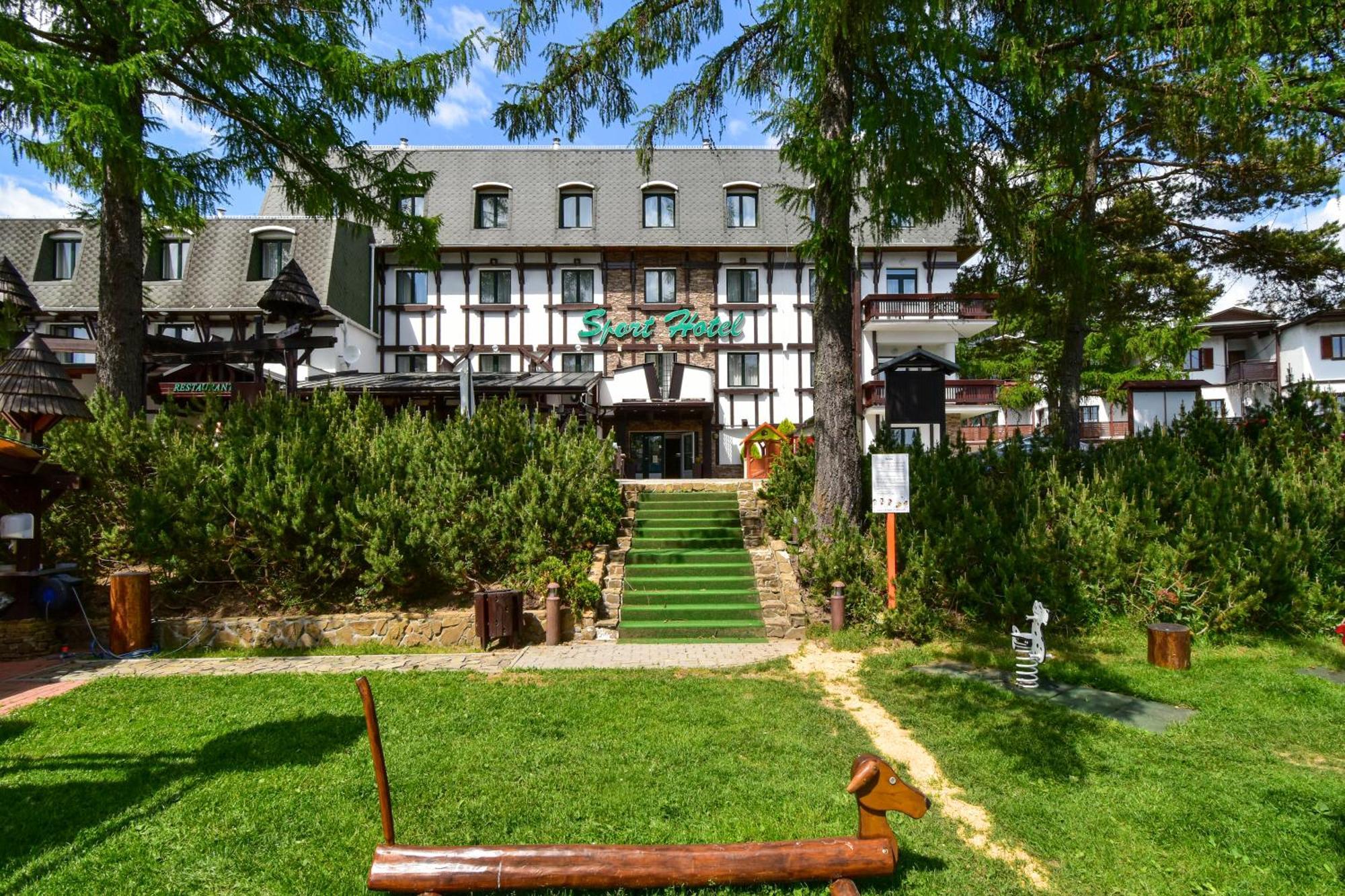 Sport Hotel *** ドノヴァリ エクステリア 写真